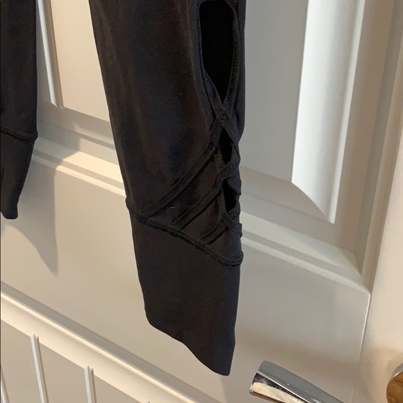 🟢 Lululemon Melodic Movement 7/8 Tight Nulu Black 4 - Picture 4 of 6